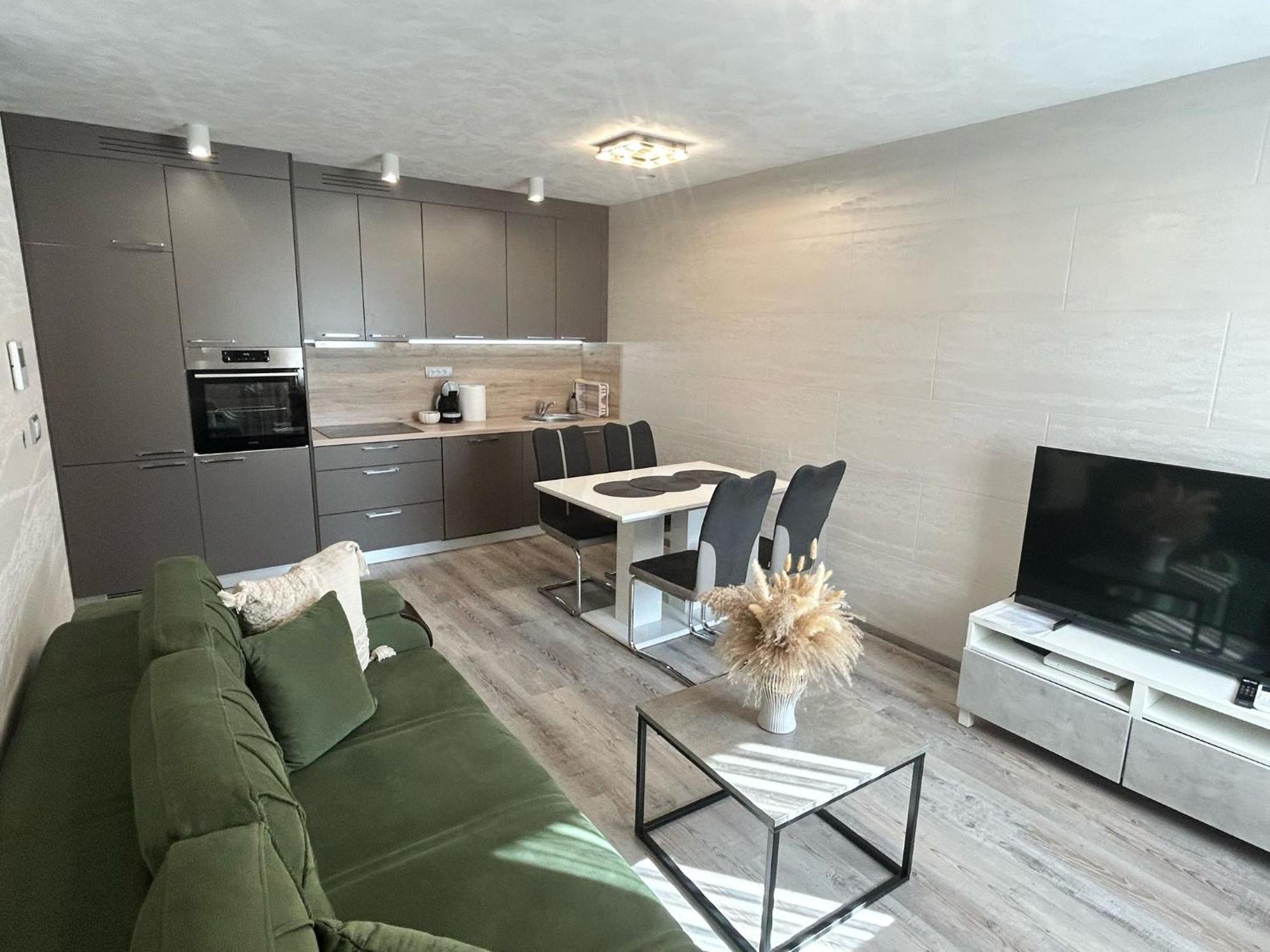 לובליאנה Villa Moste With Pool & Ev Station מראה חיצוני תמונה